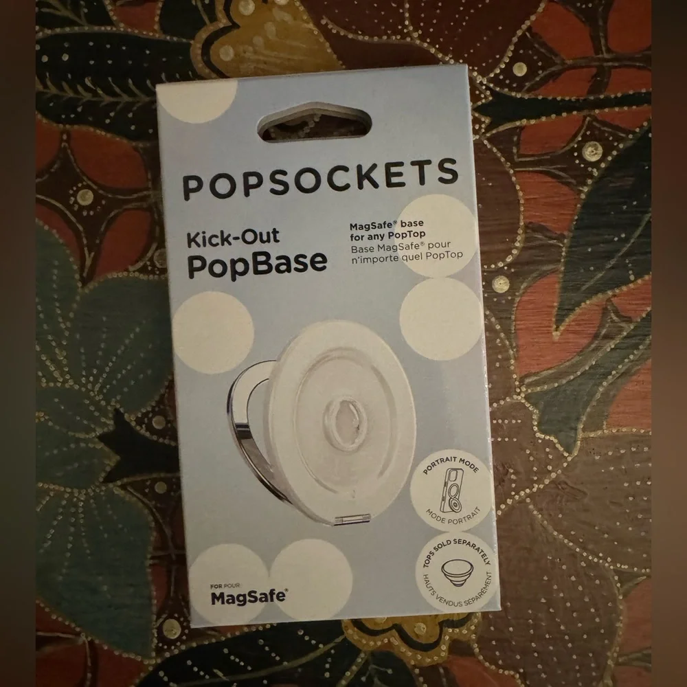 PopSocket Kick-Out PopBase : glossy white (MagSafe Kick-Out Base) NWT